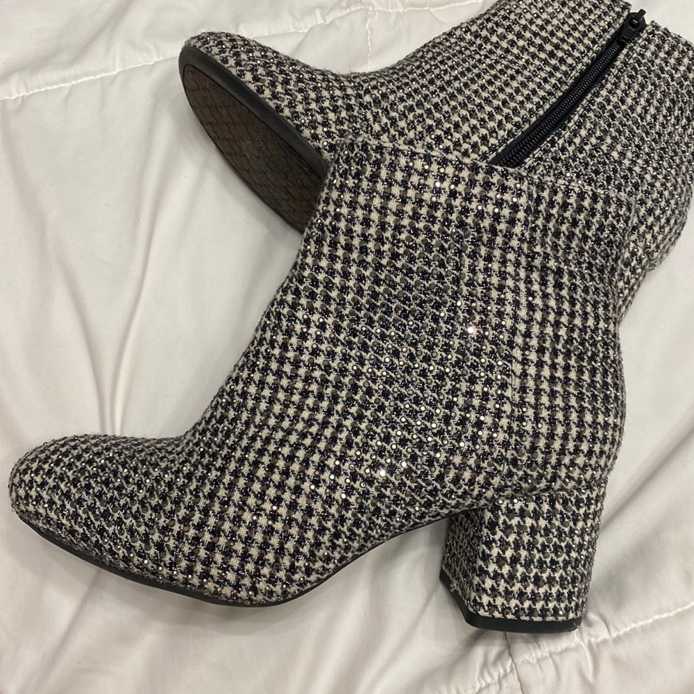 Kelly & Katie boots